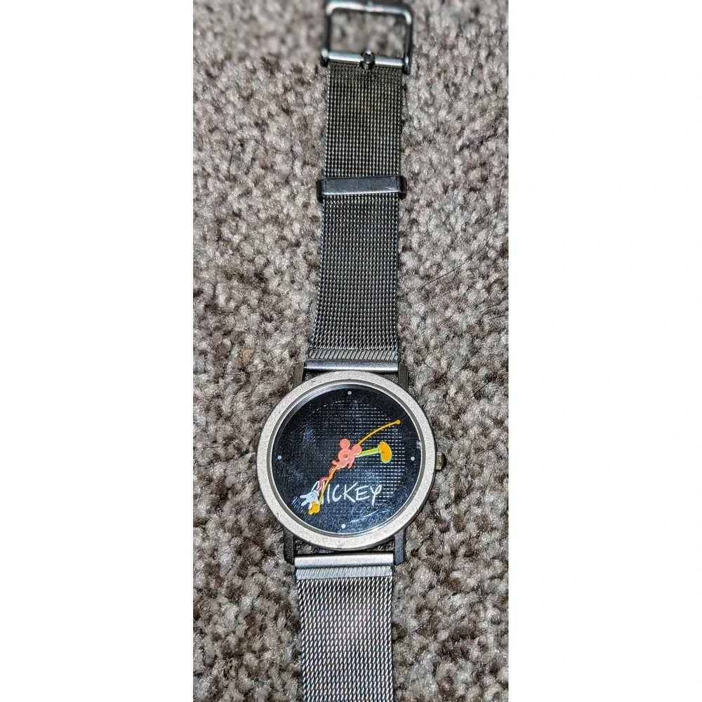 Disney Time Works‎ Mickey Mouse Watch Collectible Novelty Silver Mesh Band